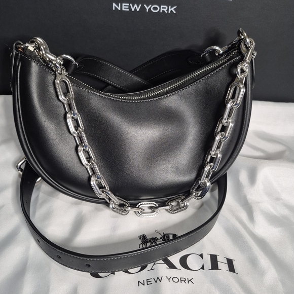 Black Leather Women's Bag - Picture 7 of 11